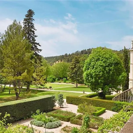 Relaxing Chateau Laval- 3-room Essential 5 People 펜션 그뢰오레방