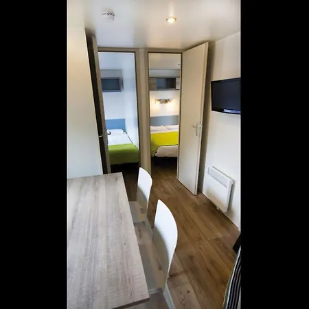 펜션 Relaxing Chateau Laval- 3-room Essential 5 People *
