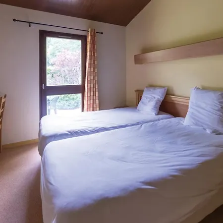 Relaxing Chateau Laval- 3-room Essential 5 People 펜션 *